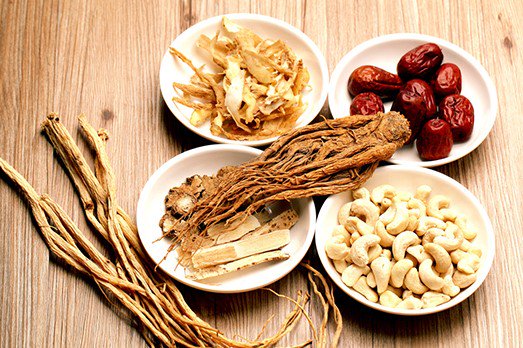 TCM, Kräuter, Nüsse